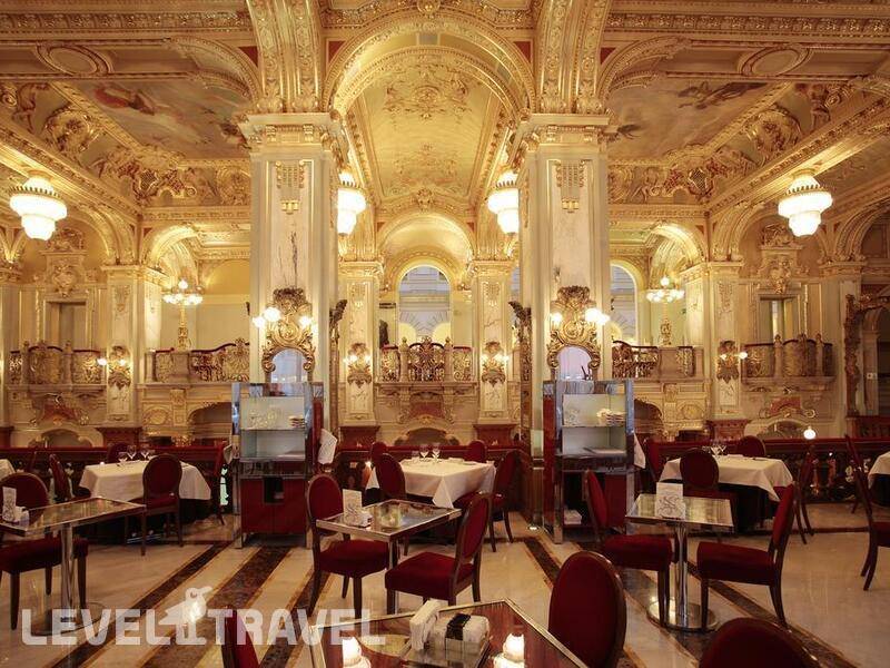 Фотография New York Palace Autograph Collection (Ex.Boscolo Budapest Autograph Collection)