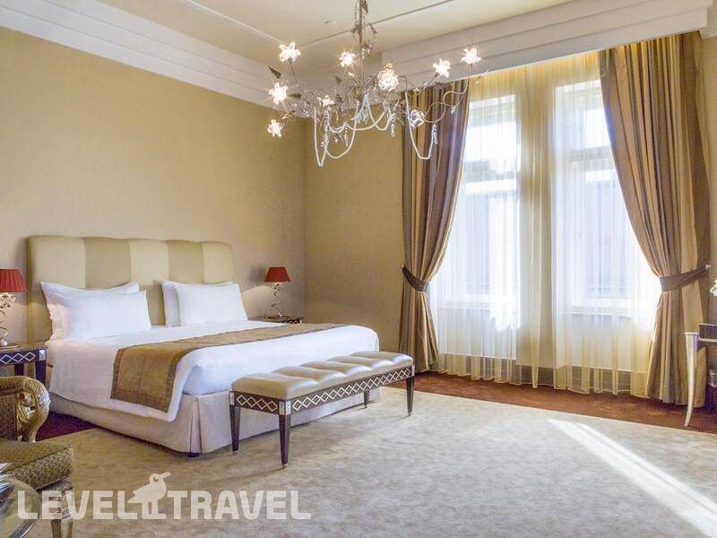 Фотография New York Palace Autograph Collection (Ex.Boscolo Budapest Autograph Collection)