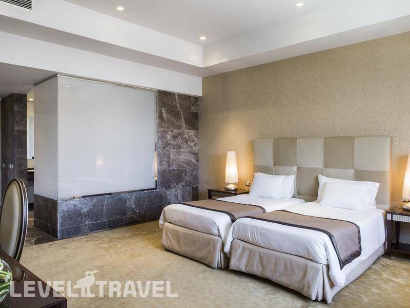 Фотография New York Palace Autograph Collection (Ex.Boscolo Budapest Autograph Collection)