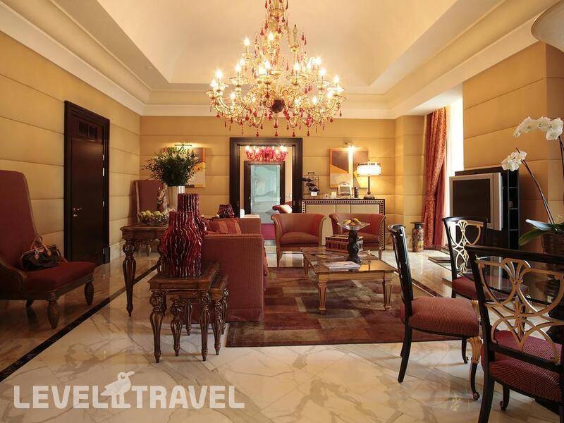 Фотография New York Palace Autograph Collection (Ex.Boscolo Budapest Autograph Collection)