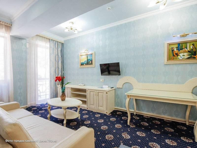 Фотография Отель Дельфин