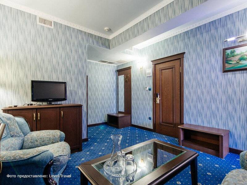 Фотография Отель Дельфин
