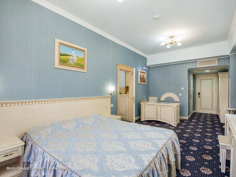 Фотография Отель Дельфин