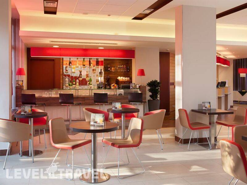 Фотография Ibis Budapest Aero