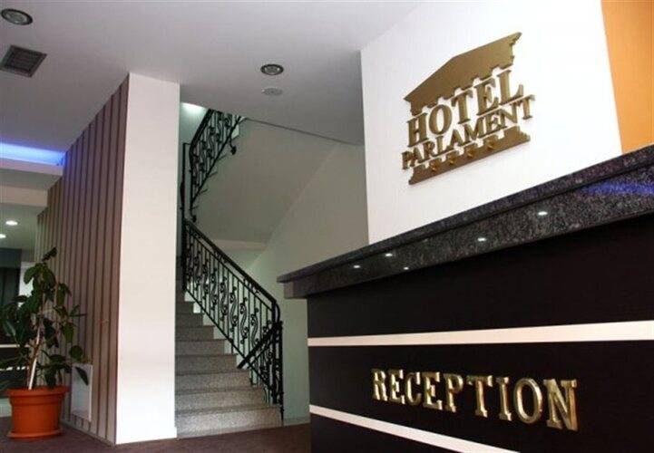 Parlament Hotel