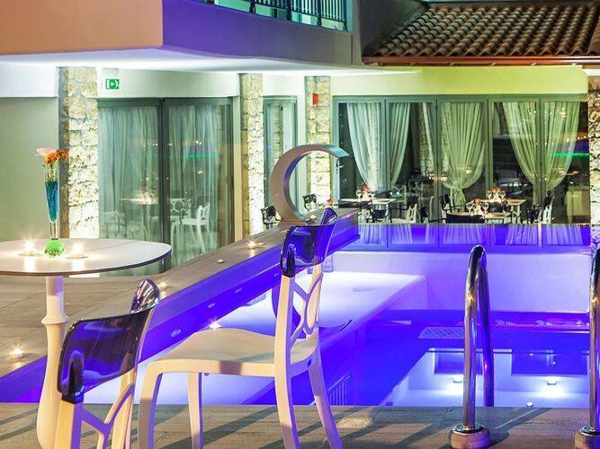 Core Resorts Hotel