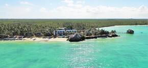 Reef And Beach Resort