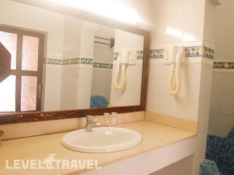 Фотография Swahili Beach Resort