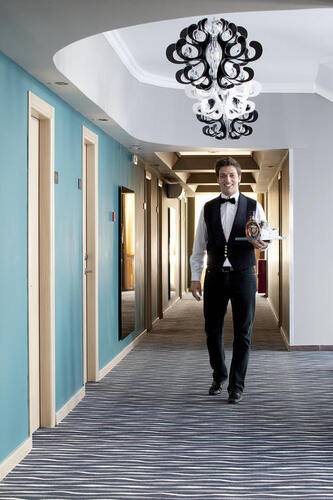 Lucy Hotel