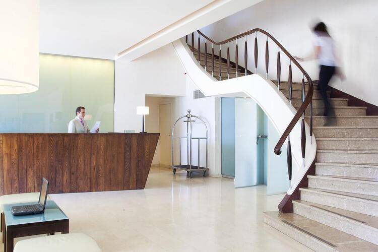 Lucy Hotel