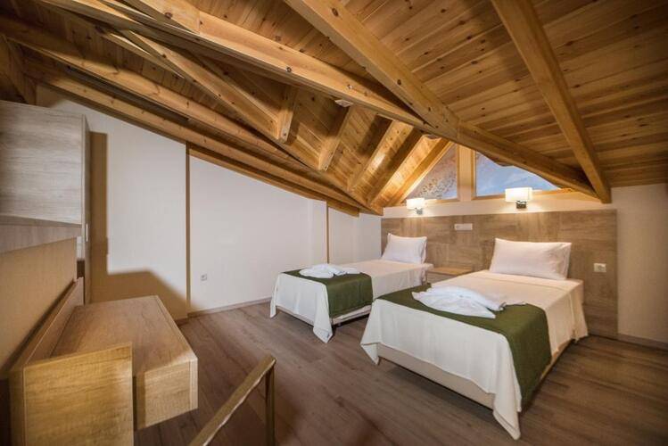 Konaki Ouranoupolis Hotel
