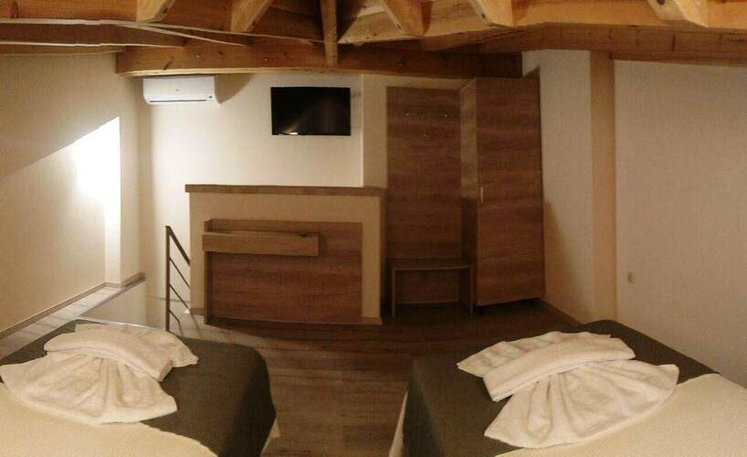 Konaki Ouranoupolis Hotel