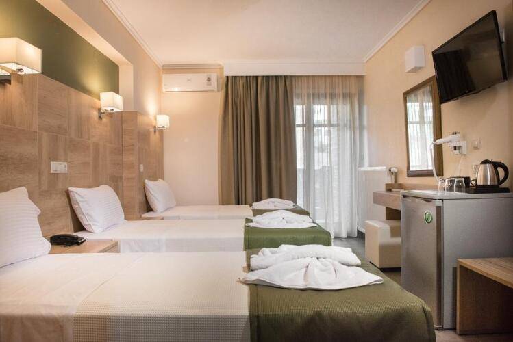 Konaki Ouranoupolis Hotel