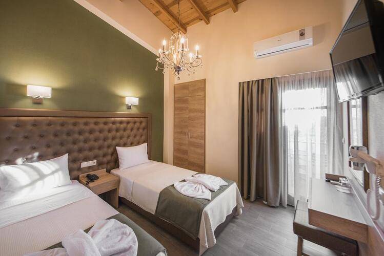 Konaki Ouranoupolis Hotel