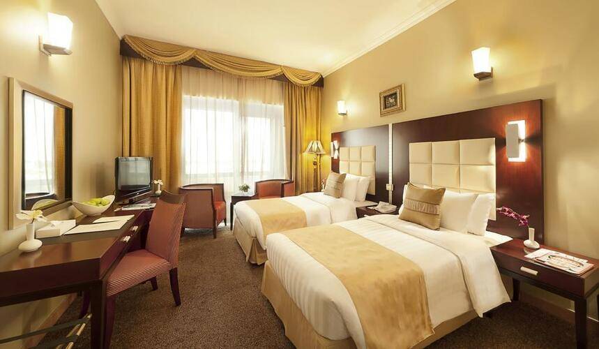 Sun And Sands Sea View Hotel