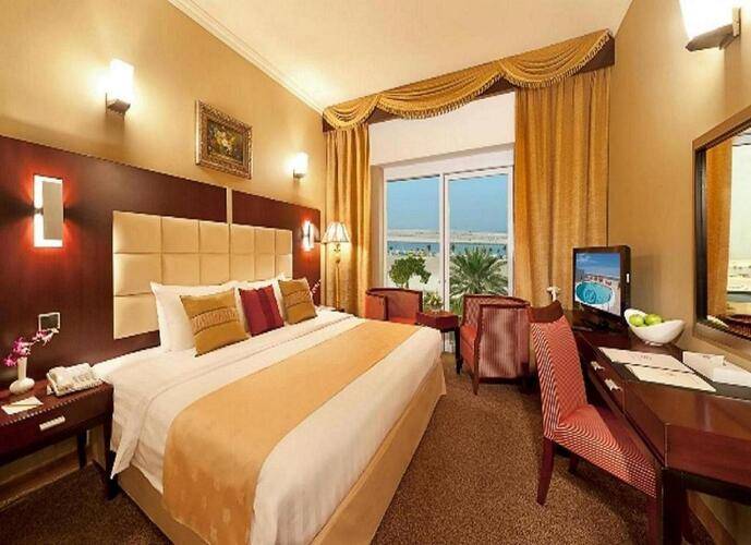 Sun And Sands Sea View Hotel