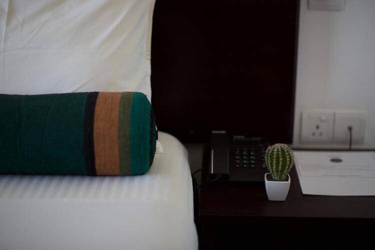 Bay Vista Hotel