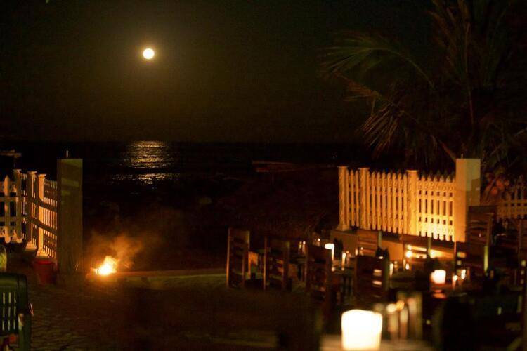 Bay Vista Hotel