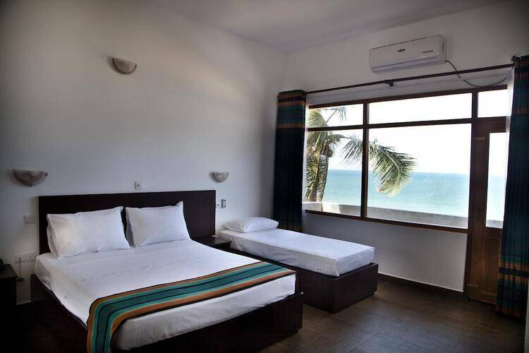 Bay Vista Hotel