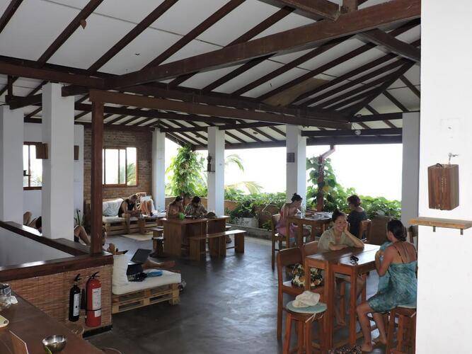 Bay Vista Hotel