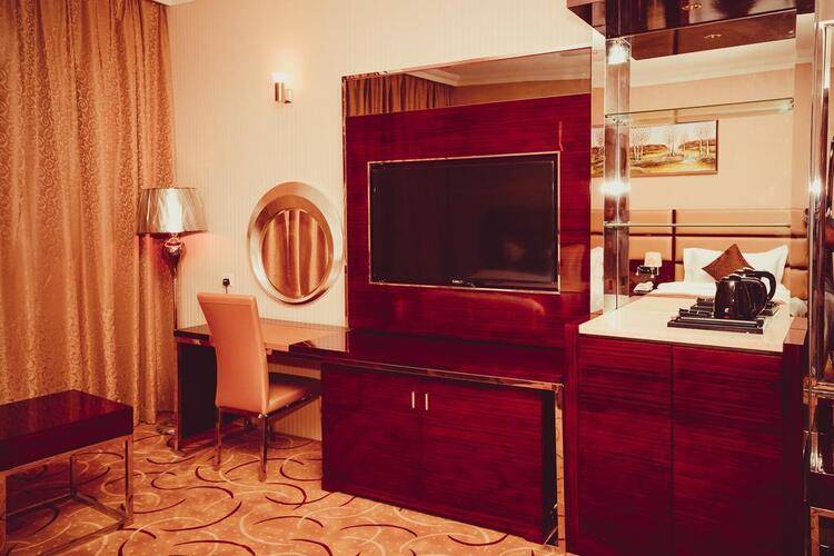 Al Salam Grand Hotel