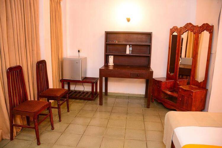 Shanthi Beach Resort