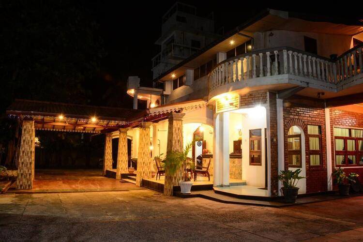 Shanthi Beach Resort