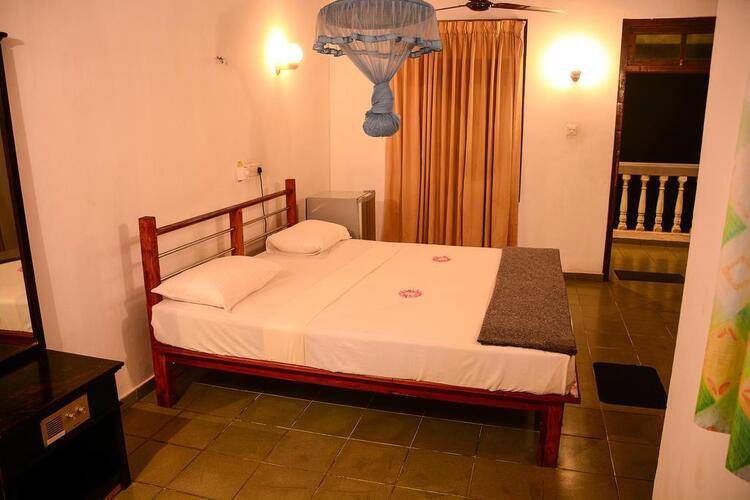 Shanthi Beach Resort