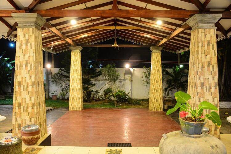 Shanthi Beach Resort