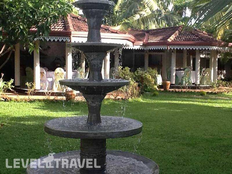 Фотография Bougain Villa Guest