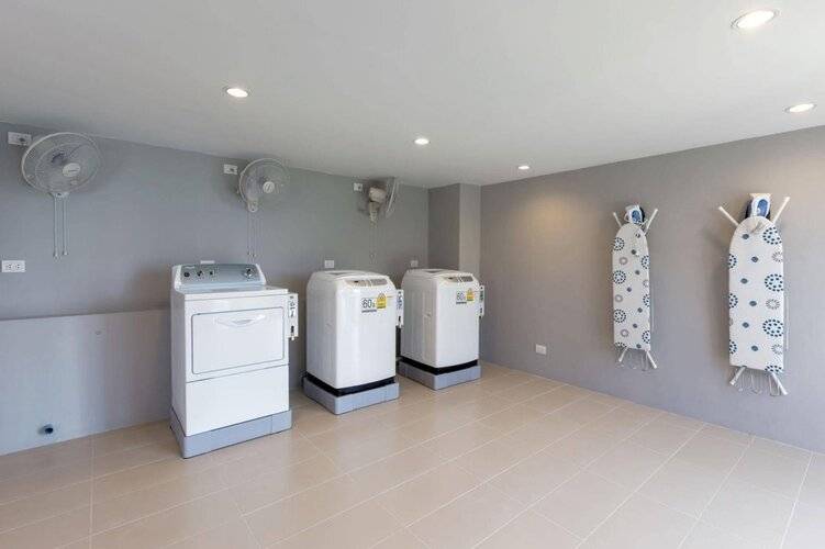 X10 Suites Hotel
