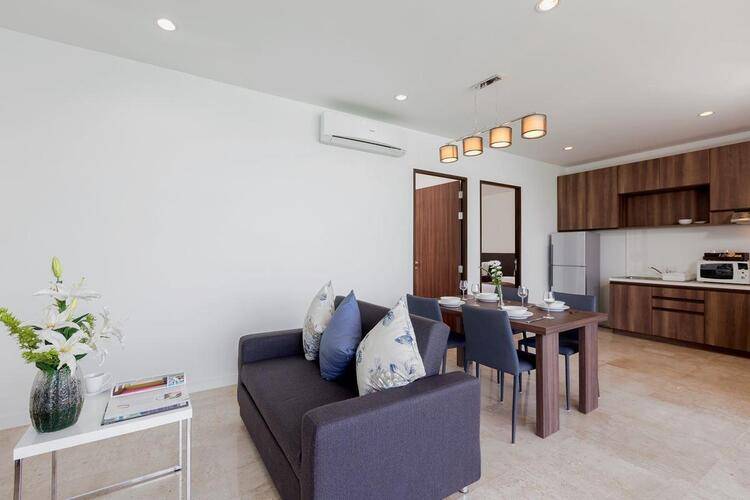 X10 Suites Hotel