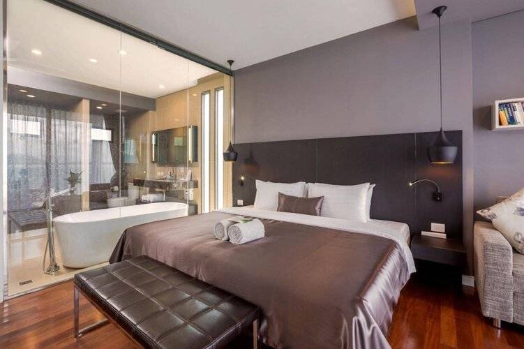X10 Suites Hotel