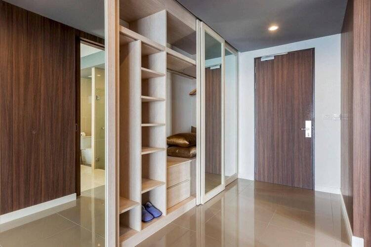 X10 Suites Hotel