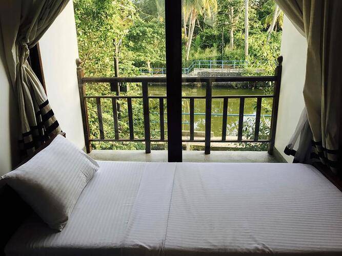 Lagoon Boutique Hotel