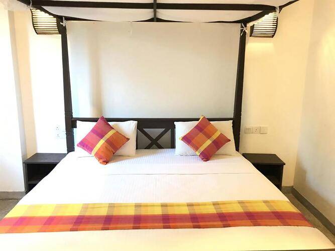 Lagoon Boutique Hotel