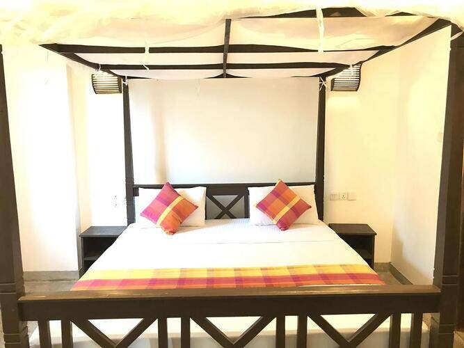 Lagoon Boutique Hotel