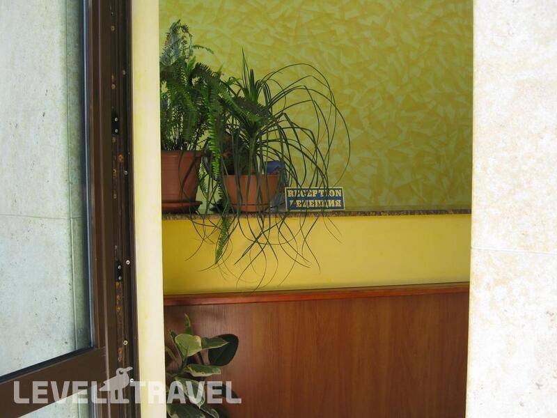 Фотография Continental Hotel