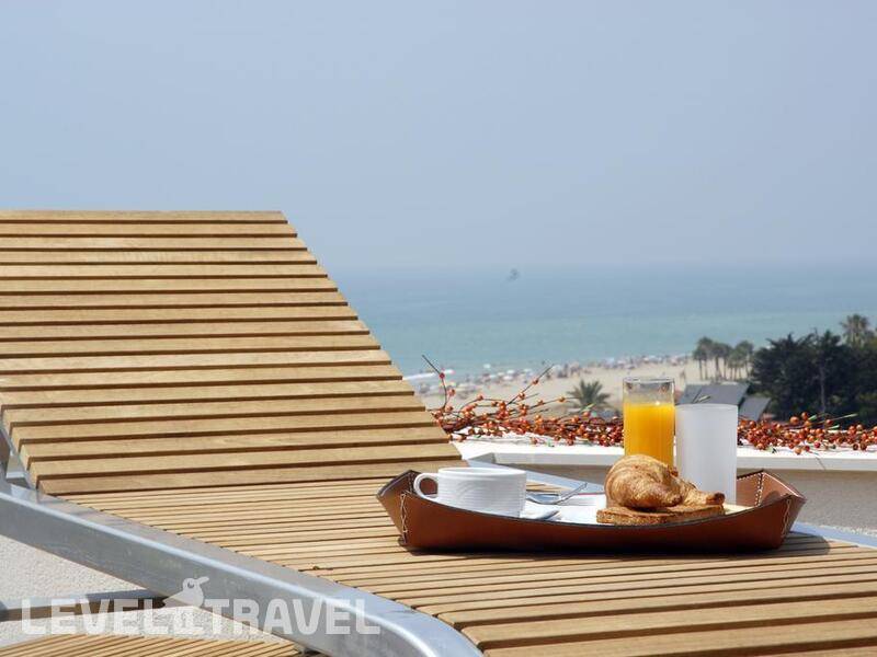 Фотография Balneario Termaeuropa Playa De Coma-Ruga