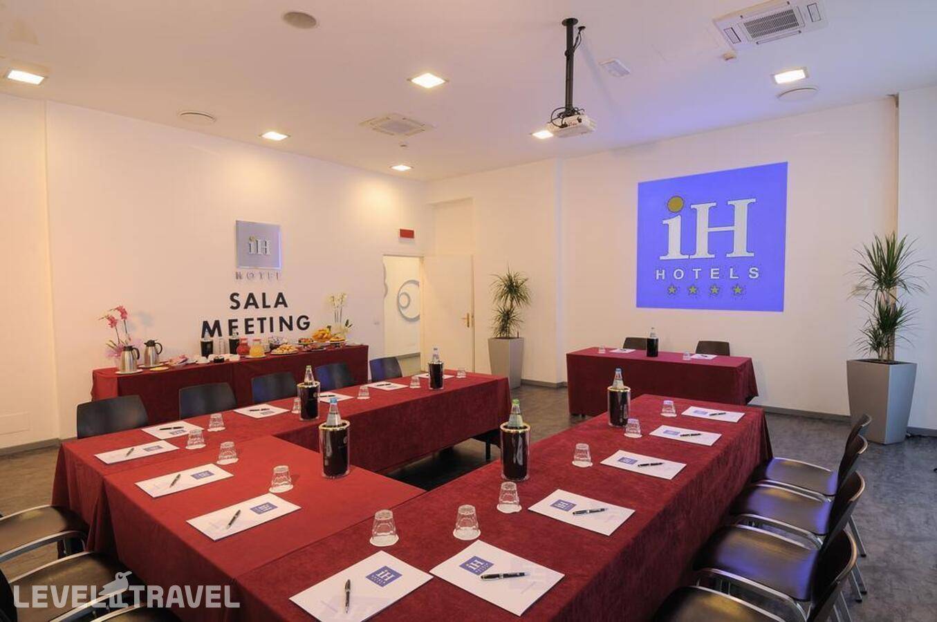 фотографии отеля Lorenteggio Ih Hotel в Италия(Милан) - фото №10