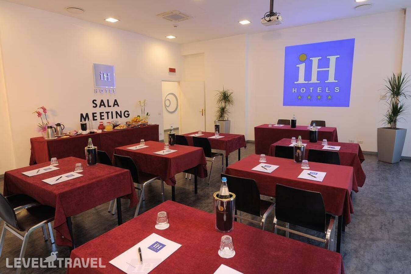 фотографии отеля Lorenteggio Ih Hotel в Италия(Милан) - фото №13