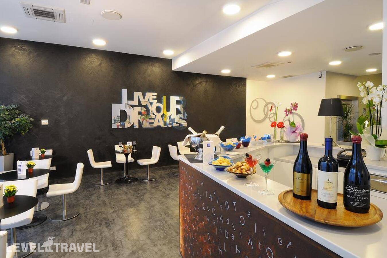 фотографии отеля Lorenteggio Ih Hotel в Италия(Милан) - фото №8