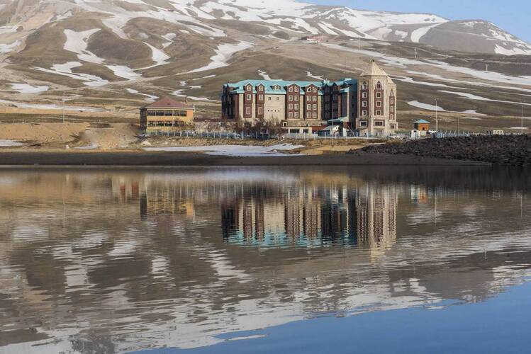 Mirada Del Lago