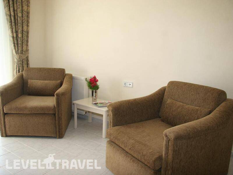 Фотография Life Apart