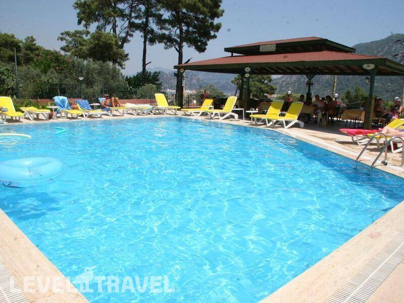 Фотография Life Apart