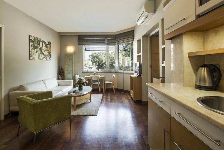 Taxim Suites Hotel
