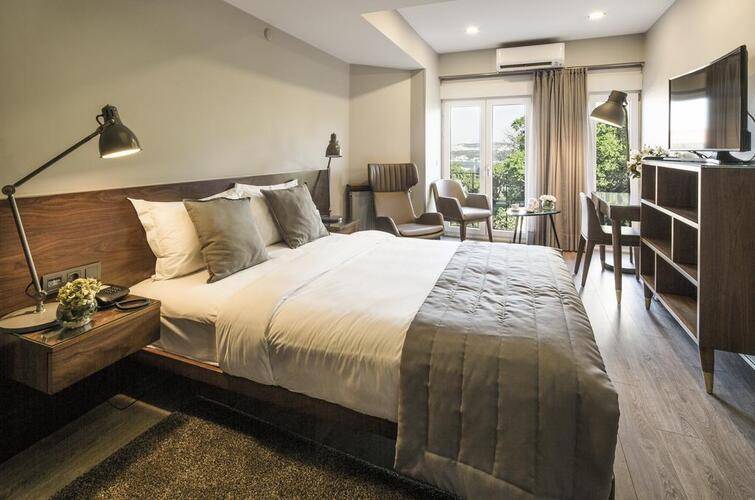 Taxim Suites Hotel