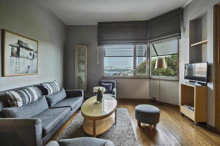 Taxim Suites Hotel