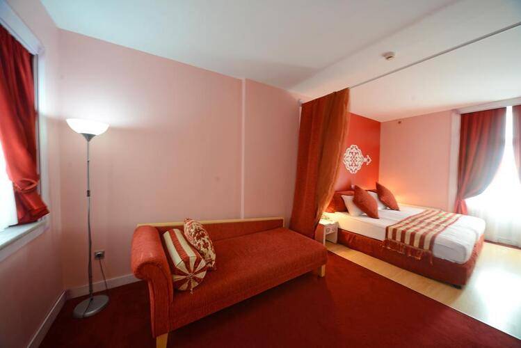 Adamar Hotel