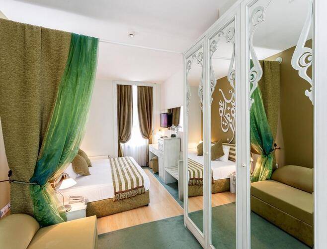 Adamar Hotel